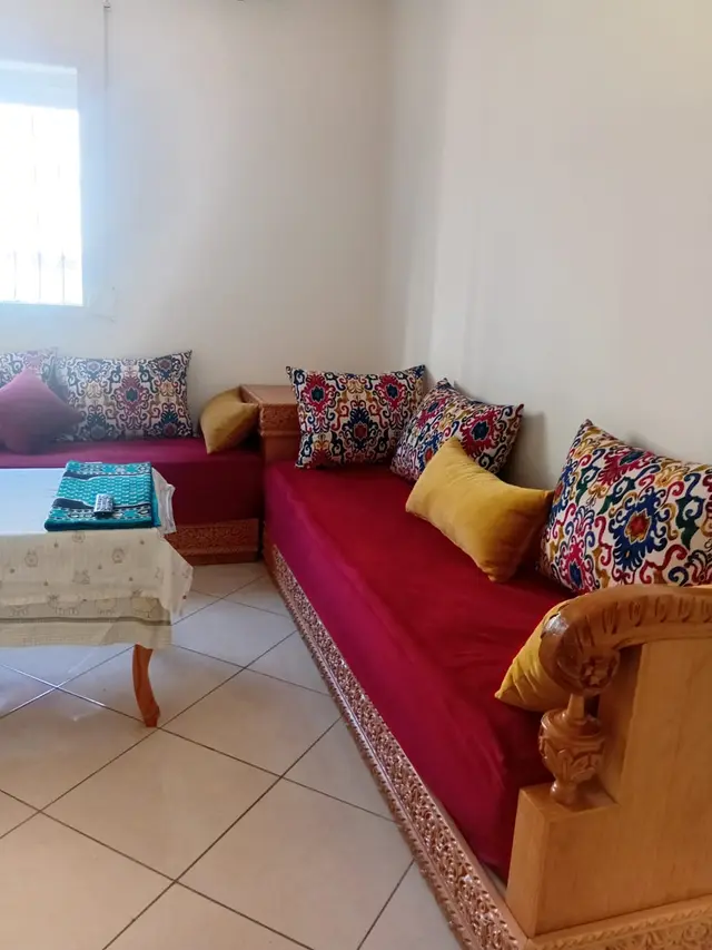 Pièce de vie de Affordable Minimalist Apartment à Tanger.